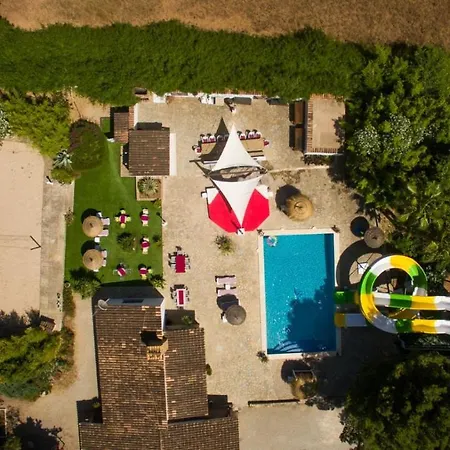 Paradise Вилла Льюкмайор